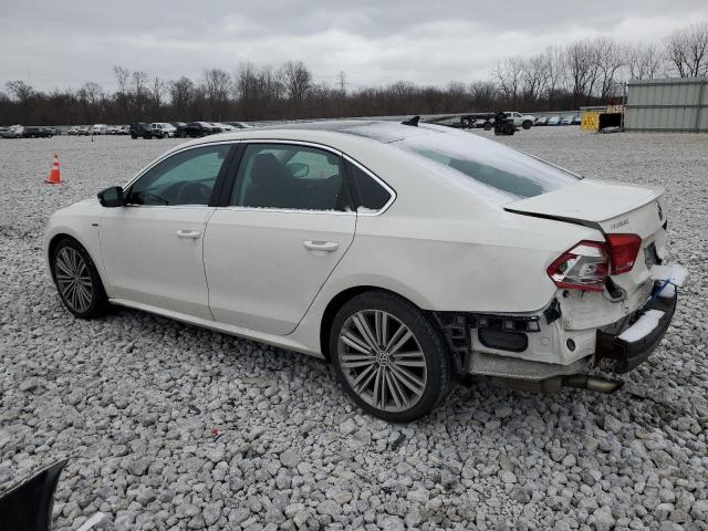 1VWBT7A35EC108232 - 2014 VOLKSWAGEN PASSAT SE WHITE photo 2