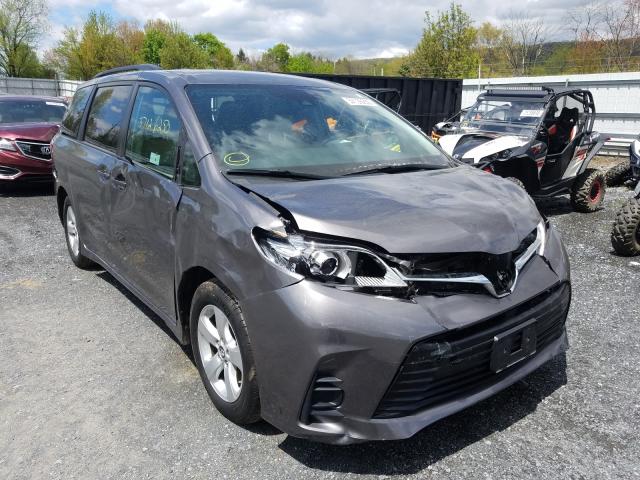 5TDKZ3DCXKS017599 - 2019 TOYOTA SIENNA LE  photo 1