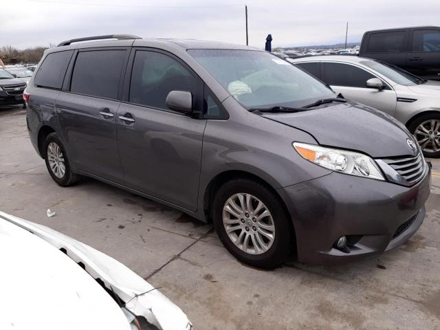 5TDYZ3DC4HS898030 - 2017 TOYOTA SIENNA XLE GRAY photo 4