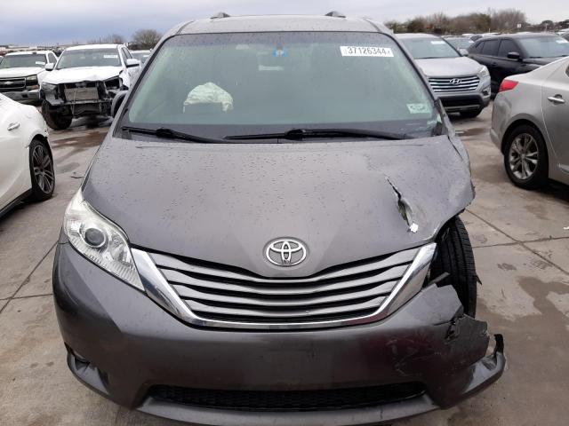 5TDYZ3DC4HS898030 - 2017 TOYOTA SIENNA XLE GRAY photo 5