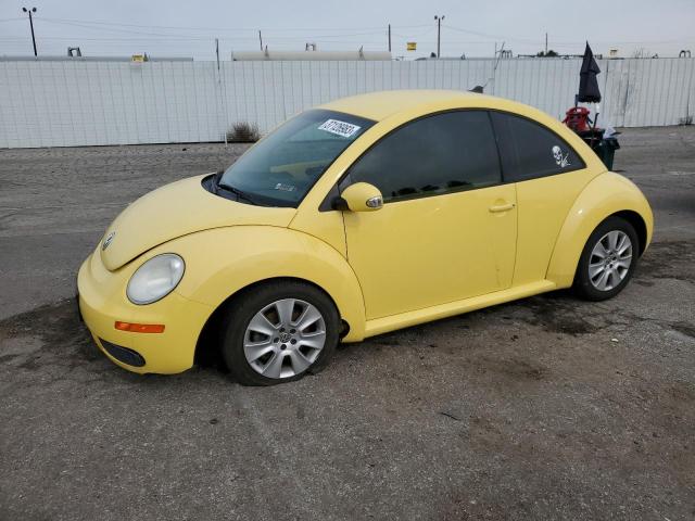 3VWPG3AG7AM013184 - 2010 VOLKSWAGEN NEW BEETLE YELLOW photo 1