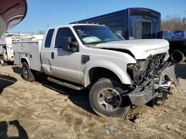 1FDWX35508EA37040 - 2008 FORD F350 SRW SUPER DUTY WHITE photo 4