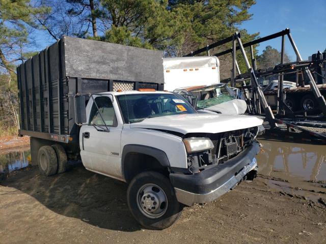 1GBJC34UX6E103002 - 2006 CHEVROLET SILVERADO C3500 WHITE photo 4