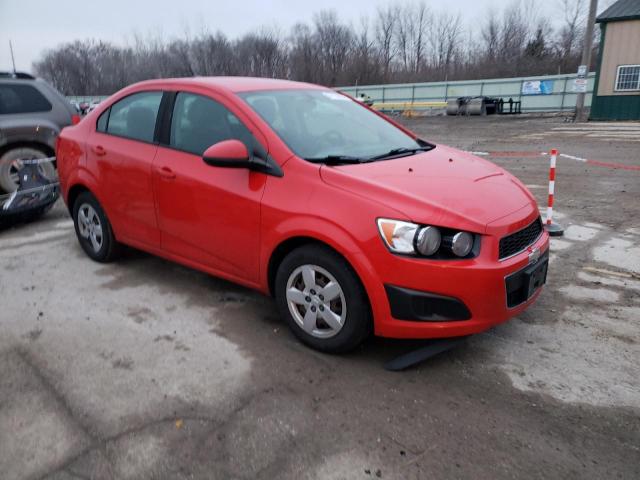 1G1JA5SH3E4156656 - 2014 CHEVROLET SONIC LS RED photo 4