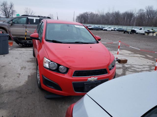 1G1JA5SH3E4156656 - 2014 CHEVROLET SONIC LS RED photo 5