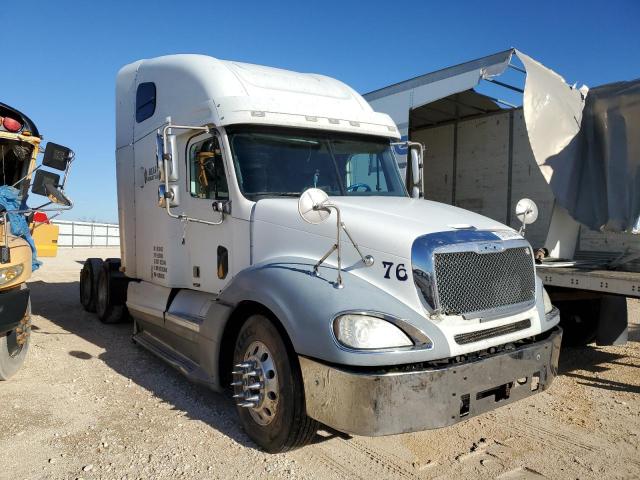 2004 FREIGHTLINER CONVENTION COLUMBIA, 