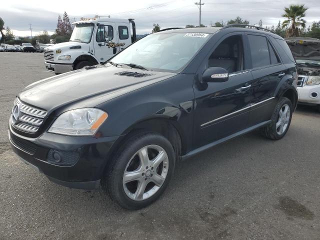 4JGBB22EX8A320984 - 2008 MERCEDES-BENZ ML 320 CDI BLACK photo 1