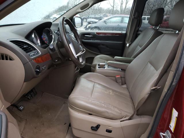 2C4RC1CG1CR181584 - 2012 CHRYSLER TOWN & COU TOURING L RED photo 7