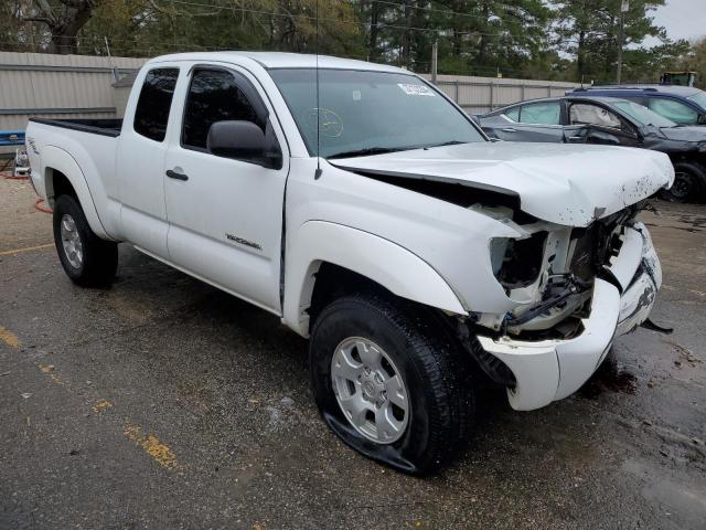 5TETU62NX5Z095638 - 2005 TOYOTA TACOMA PRERUNNER ACCESS CAB WHITE photo 4