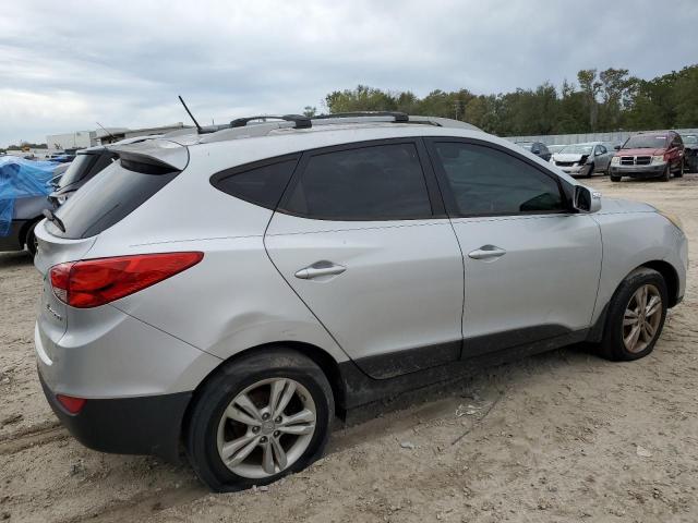 KM8JU3AC1DU658276 - 2013 HYUNDAI TUCSON GLS SILVER photo 3