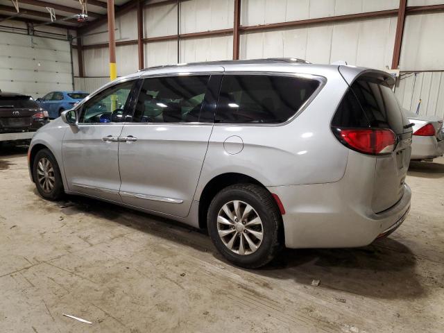 2C4RC1EG6JR172325 - 2018 CHRYSLER PACIFICA TOURING L PLUS SILVER photo 2