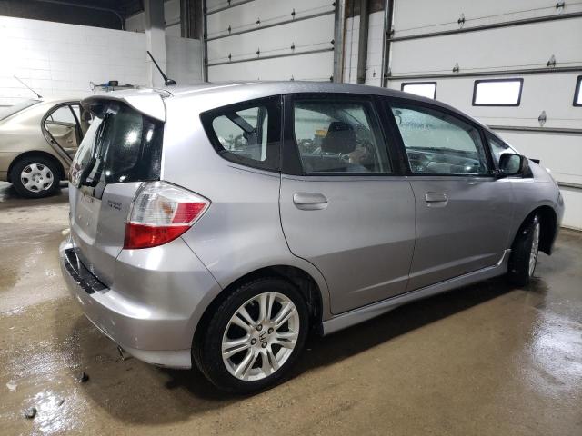 JHMGE8H47AS026489 - 2010 HONDA FIT SPORT GRAY photo 3