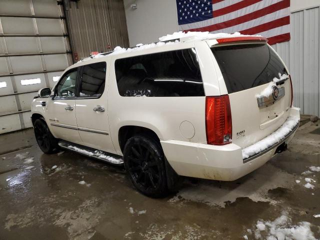 1GYS4HEF8DR124425 - 2013 CADILLAC ESCALADE ESV LUXURY WHITE photo 2