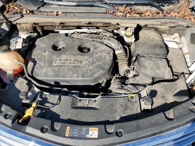 5LMCJ3C93HUL16379 - 2017 LINCOLN MKC RESERVE SILVER photo 12