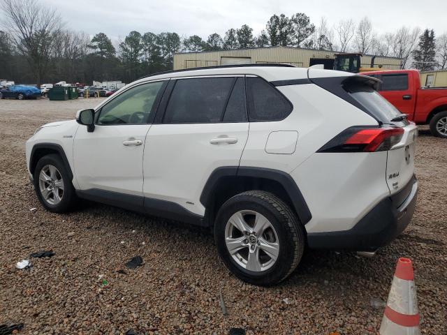 JTMRWRFV5KD028188 - 2019 TOYOTA RAV4 XLE WHITE photo 2