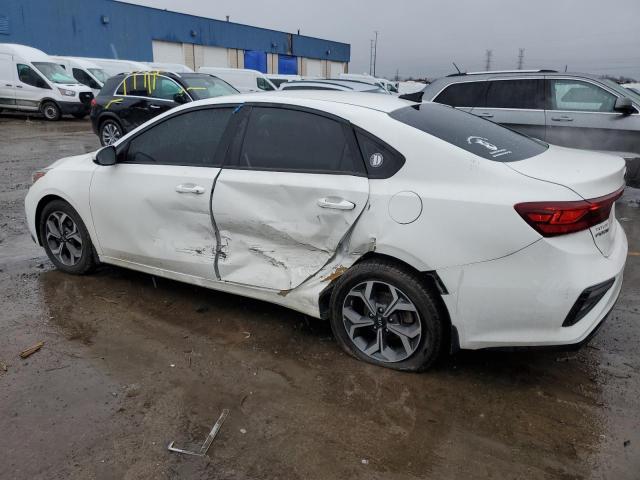 3KPF24AD8KE062141 - 2019 KIA FORTE FE WHITE photo 2