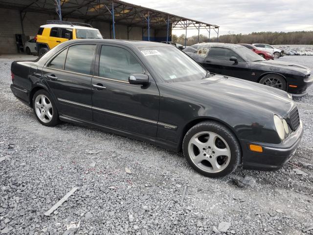 WDBJF70J72B431364 - 2002 MERCEDES-BENZ E 430 BLACK photo 4