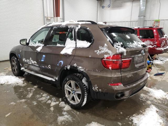 5UXZW0C51CL667478 - 2012 BMW X5 XDRIVE35D BROWN photo 2