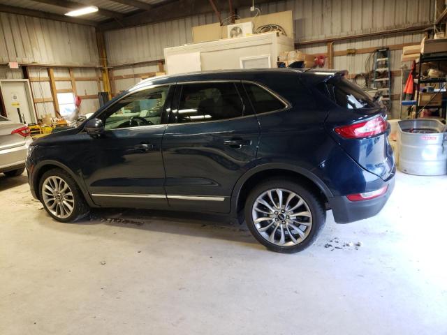 5LMCJ3C96HUL71859 - 2017 LINCOLN MKC RESERVE BLUE photo 2