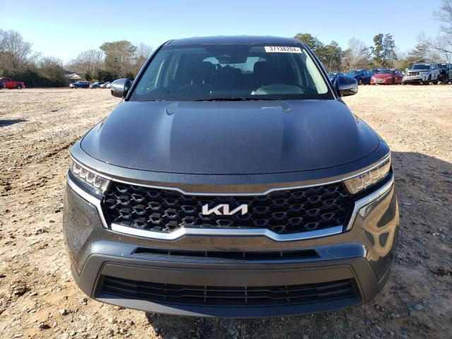 5XYRG4LC0NG141524 - 2022 KIA SORENTO LX GRAY photo 5