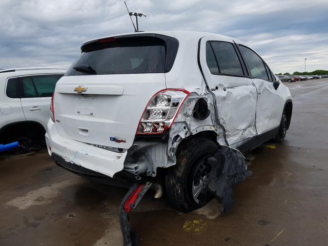 KL7CJKSB7JB628497 - 2018 CHEVROLET TRAX LS  photo 4