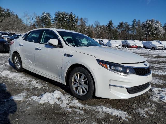 5XXGT4L34JG209177 - 2018 KIA OPTIMA LX WHITE photo 4