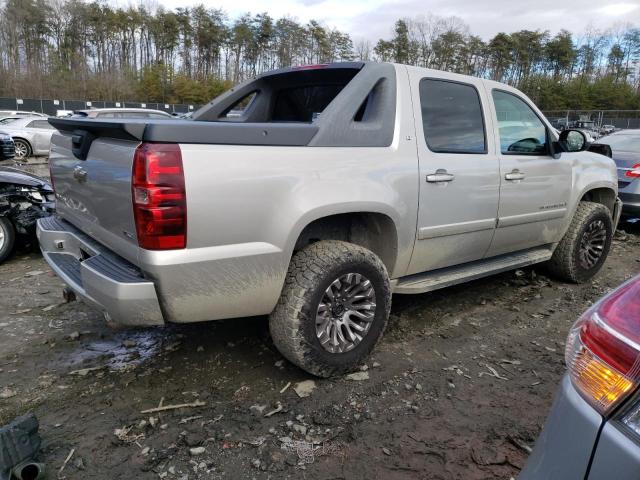 3GNFK22069G154595 - 2009 CHEVROLET AVALANCHE K1500 LT SILVER photo 3