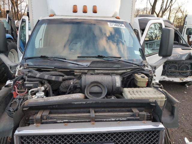 1GDE5C12X5F531926 - 2005 GMC C5500 C5C042 WHITE photo 12