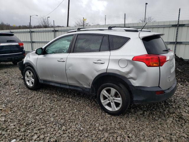 2T3WFREV0EW080128 - 2014 TOYOTA RAV4 XLE SILVER photo 2