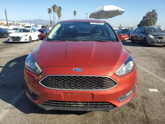 1FADP3H27JL313377 - 2018 FORD FOCUS SEL RED photo 5