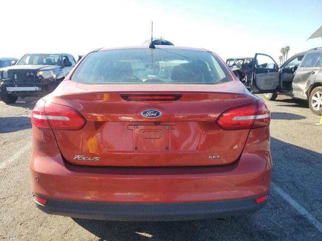 1FADP3H27JL313377 - 2018 FORD FOCUS SEL RED photo 6