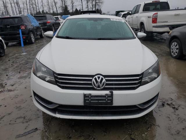 1VWAP7A30CC006267 - 2012 VOLKSWAGEN PASSAT S WHITE photo 5