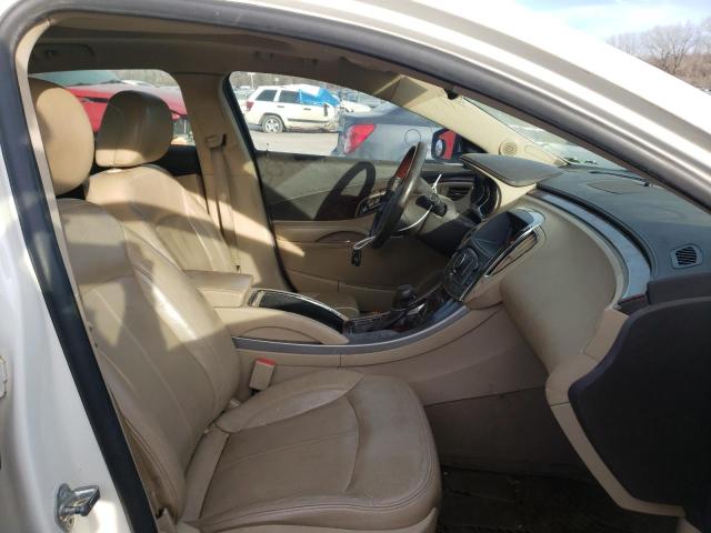 1G4GE5EV4AF304976 - 2010 BUICK LACROSSE CXS WHITE photo 5