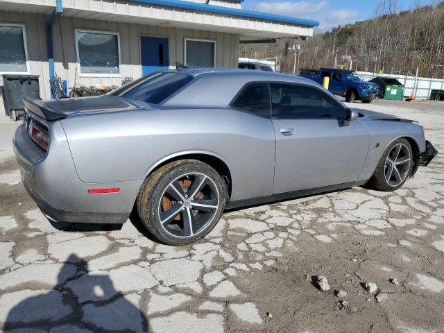 2C3CDZFJ2GH235872 - 2016 DODGE CHALLENGER R/T SCAT PACK SILVER photo 3