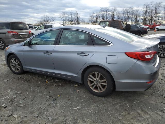 5NPE24AF5HH510143 - 2017 HYUNDAI SONATA SE GRAY photo 2