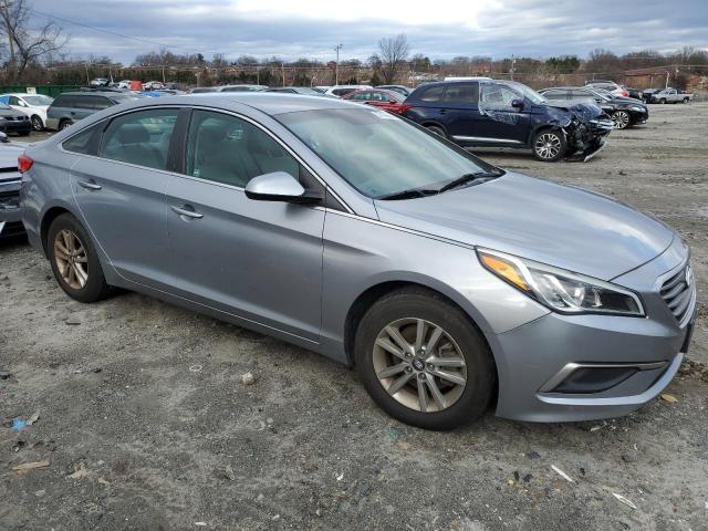 5NPE24AF5HH510143 - 2017 HYUNDAI SONATA SE GRAY photo 4