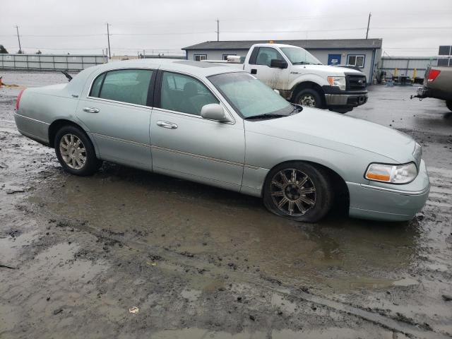 1LNHM82W37Y625927 - 2007 LINCOLN TOWN CAR SIGNATURE LIMITED SILVER photo 4