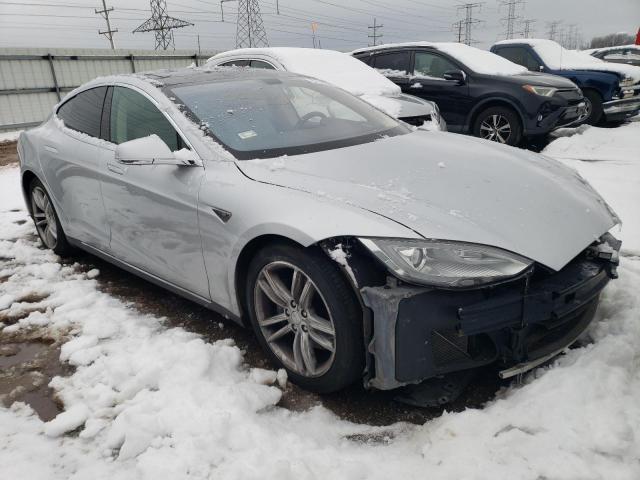 5YJSA1CN0DFP06749 - 2013 TESLA MODEL S ვერცხლისფერი ფოტო 4