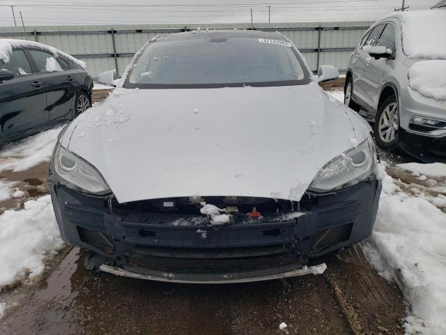 5YJSA1CN0DFP06749 - 2013 TESLA MODEL S ვერცხლისფერი ფოტო 5