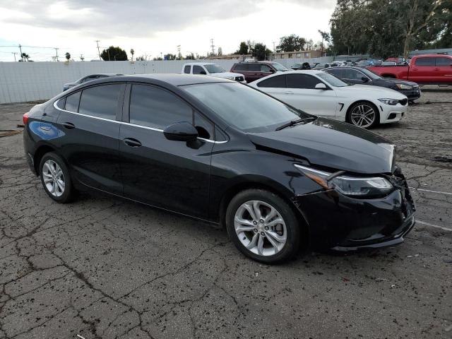 1G1BE5SM4K7145018 - 2019 CHEVROLET CRUZE LT BLACK photo 4