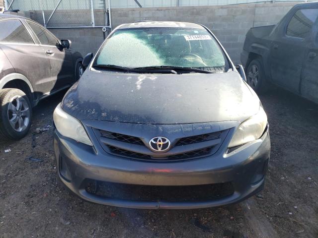 2T1BU4EEXCC915537 - 2012 TOYOTA COROLLA BASE CHARCOAL photo 5