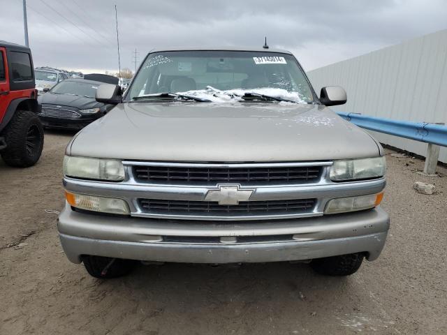 1GNEC13Z73R215931 - 2003 CHEVROLET TAHOE C1500 SILVER photo 5