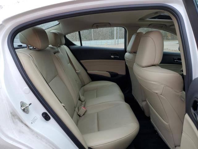 19UDE2F78HA011306 - 2017 ACURA ILX PREMIUM TECH თეთრი ფოტო 10