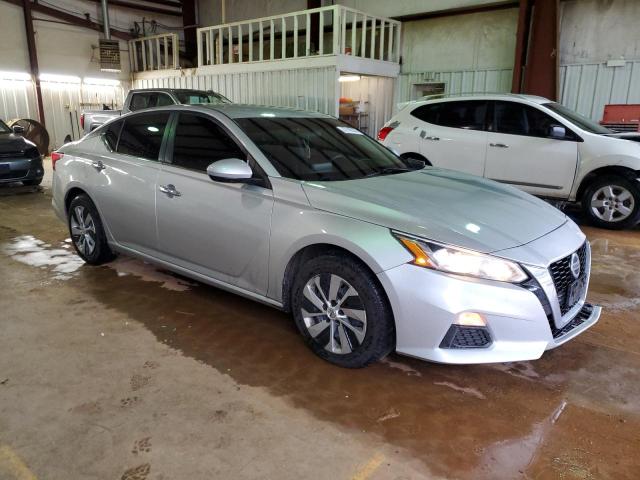 1N4BL4BV1KC148827 - 2019 NISSAN ALTIMA S SILVER photo 4