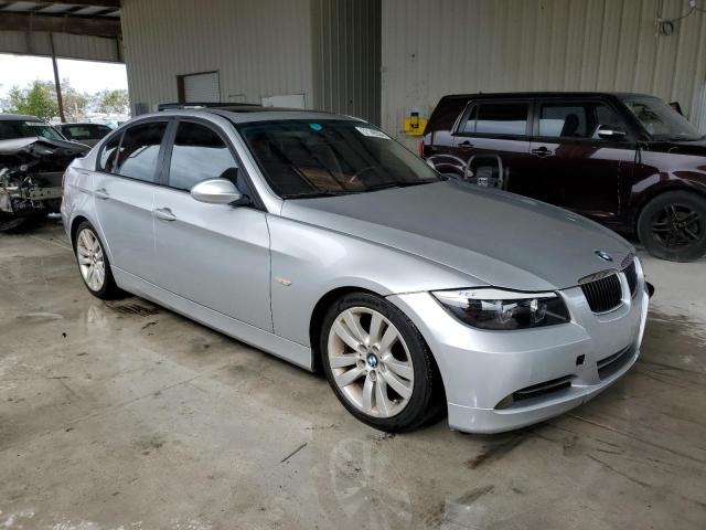 WBAVA37538NL50417 - 2008 BMW 328 I SILVER photo 4