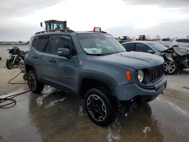 ZACCJBCT8GPD66434 - 2016 JEEP RENEGADE TRAILHAWK GRAY photo 4