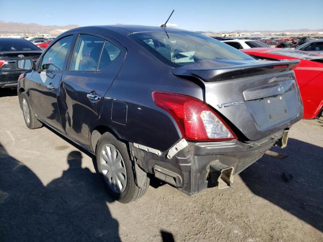 3N1CN7AP1KL869587 - 2019 NISSAN VERSA S GRAY photo 2