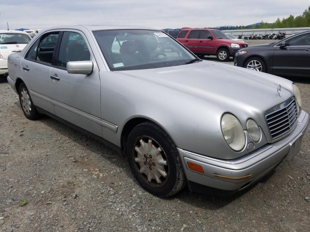 WDBJF65F4WA567199 - 1998 MERCEDES-BENZ E 320  photo 1