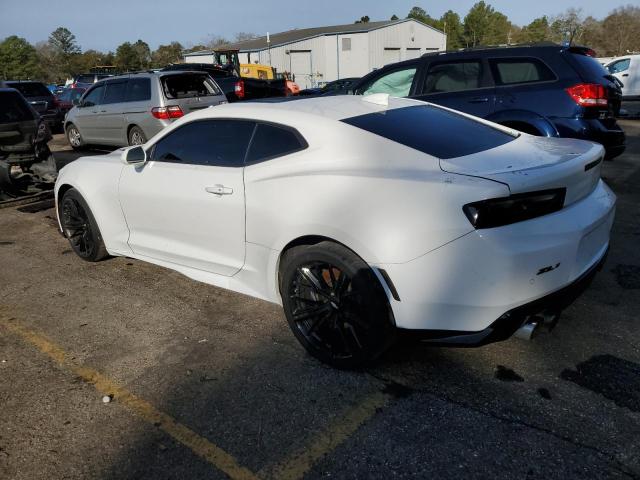 1G1FK1R62J0137632 - 2018 CHEVROLET CAMARO ZL1 WHITE photo 2
