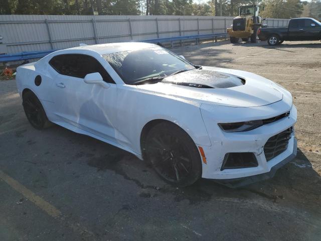1G1FK1R62J0137632 - 2018 CHEVROLET CAMARO ZL1 WHITE photo 4